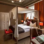 Wildbad Rothenburg Otel 2*